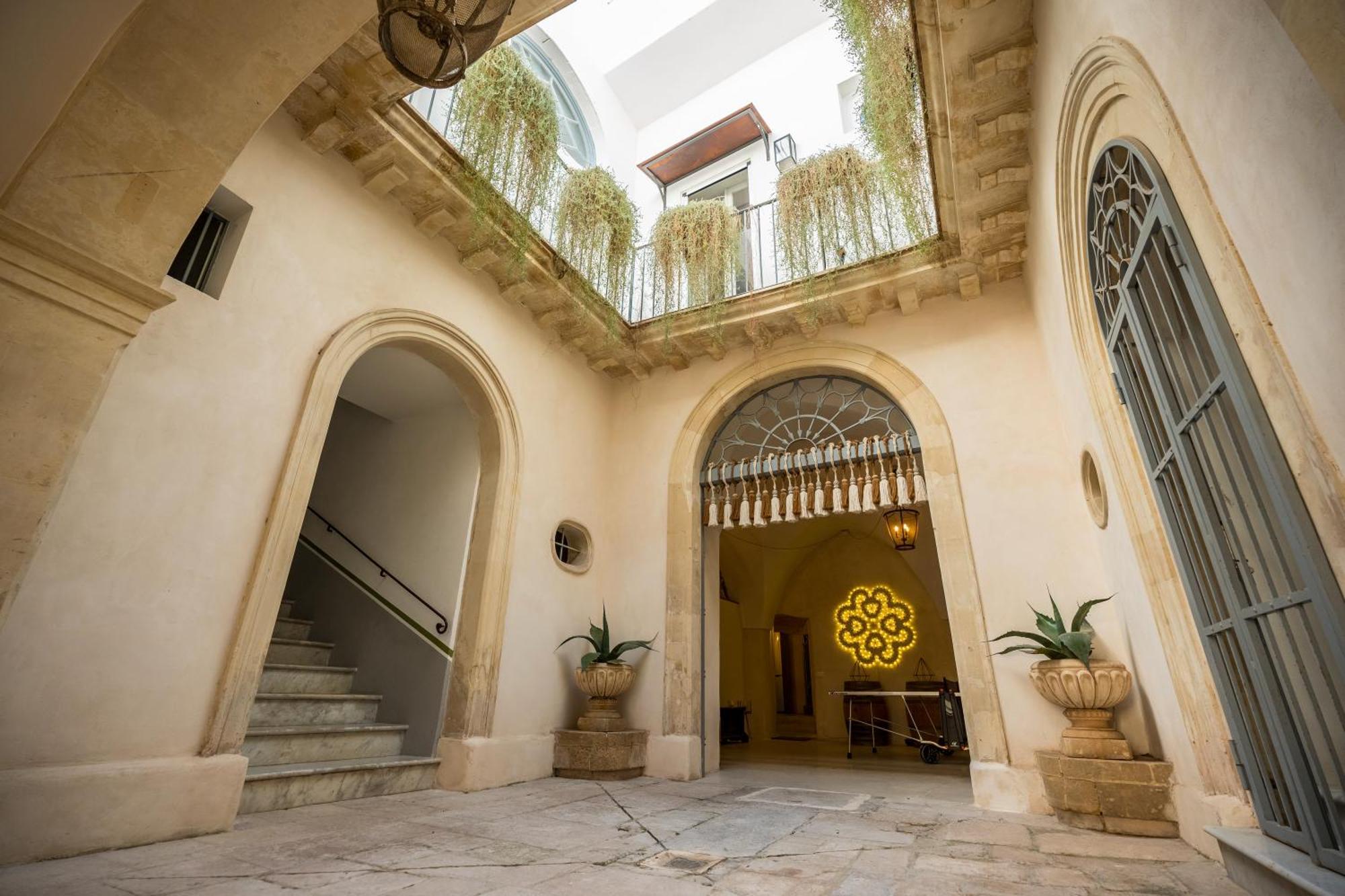 Suite Ventisette Lecce Exterior photo