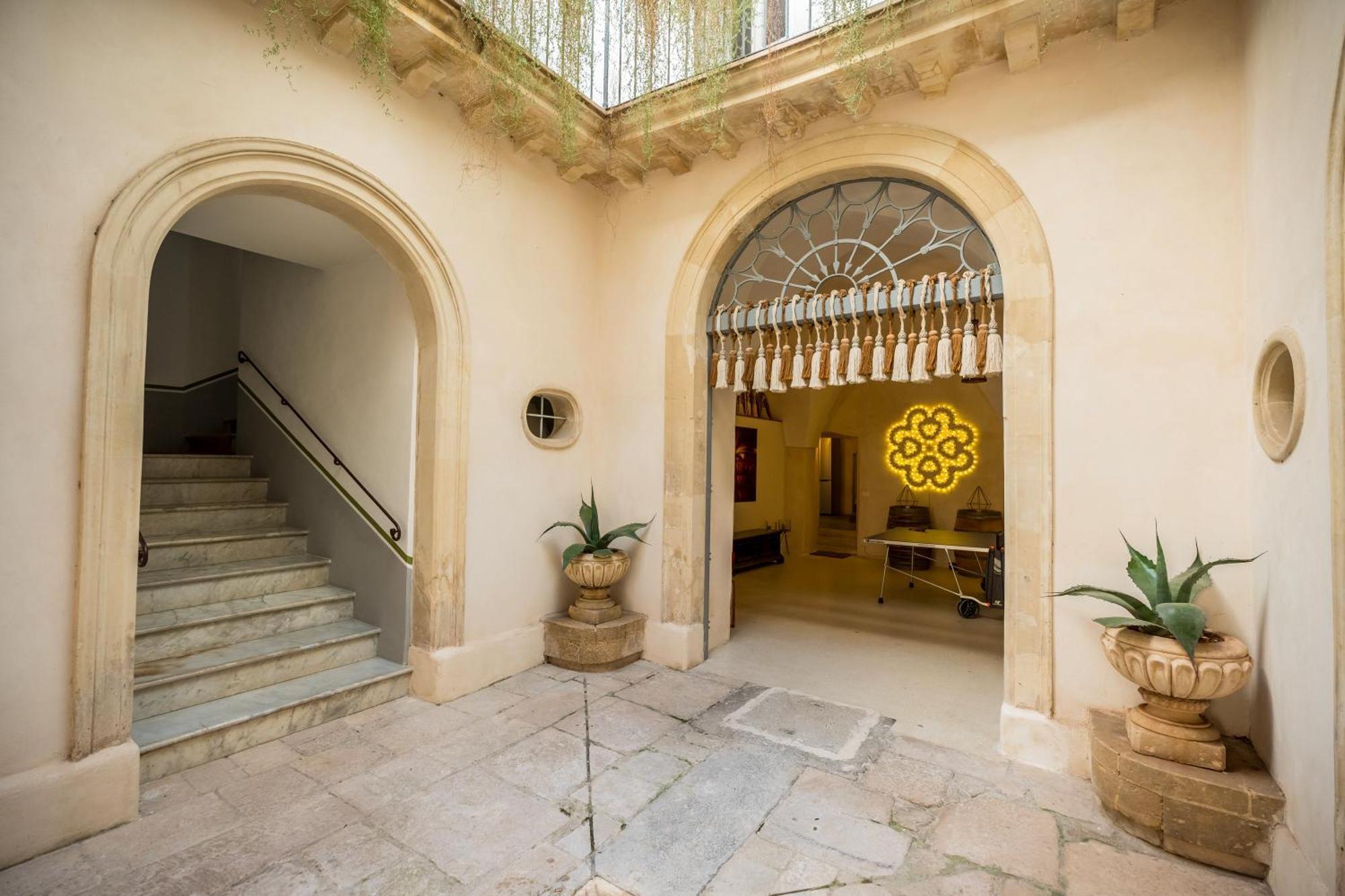 Suite Ventisette Lecce Exterior photo